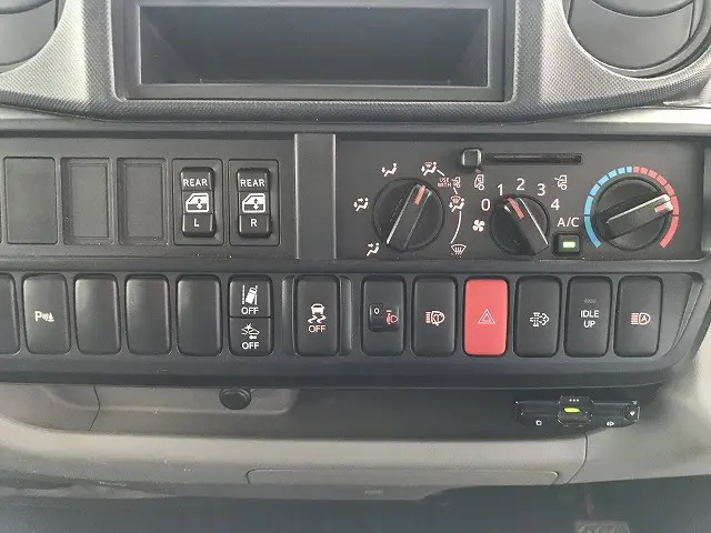 トヨタ ダイナ 2PG-GDY231(2WD)の写真24