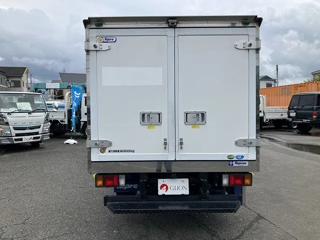いすゞ エルフ 2RG-NLR88AN(2WD)の写真7