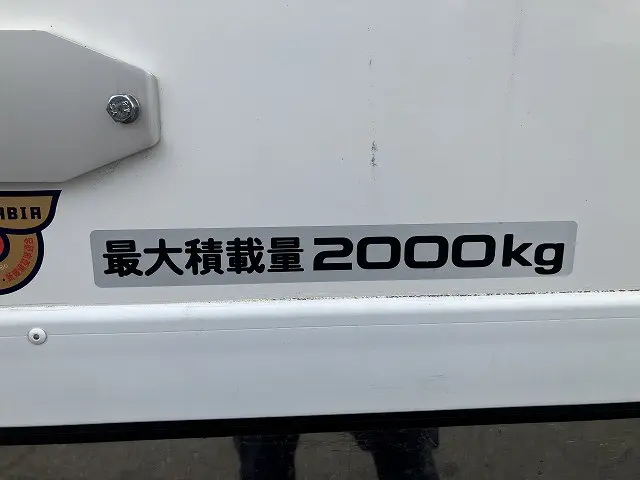 いすゞ エルフ 2RG-NLR88AN(2WD)の写真23