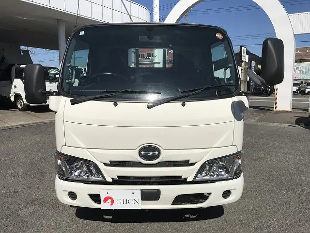 日野 デュトロ 2RG-XZU605M(2WD)の写真2