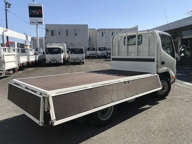 日野 デュトロ 2RG-XZU605M(2WD)の写真13
