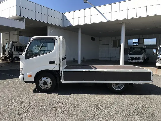 日野 デュトロ 2RG-XZU605M(2WD)の写真14
