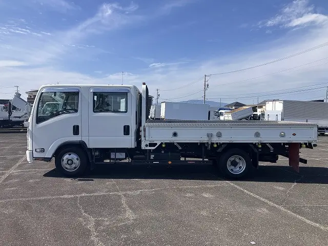 いすゞ エルフ 2RG-NPR88AR(2WD)の写真4