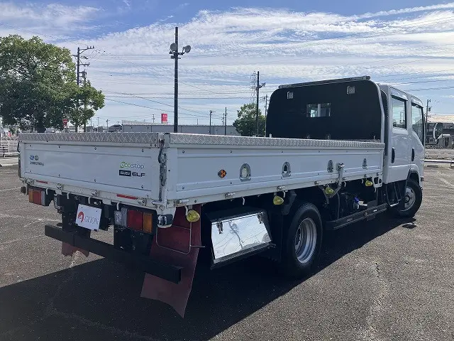 いすゞ エルフ 2RG-NPR88AR(2WD)の写真8