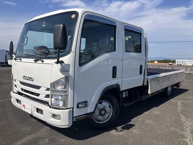 いすゞ エルフ 2RG-NPR88AR(2WD)の写真9