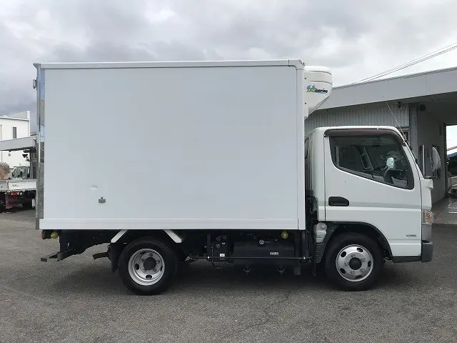 三菱 キャンター TPG-FBA50(2WD)の写真8