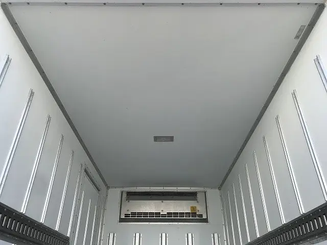 三菱 キャンター TPG-FBA50(2WD)の写真19