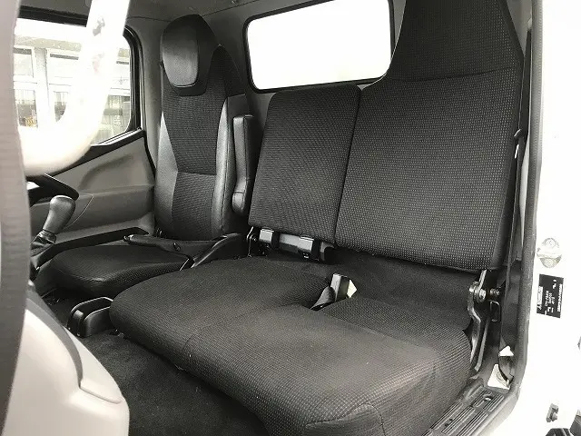 三菱 キャンター TPG-FBA50(2WD)の写真38