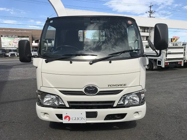 トヨタ トヨエース TPG-XZC605(2WD)の写真2