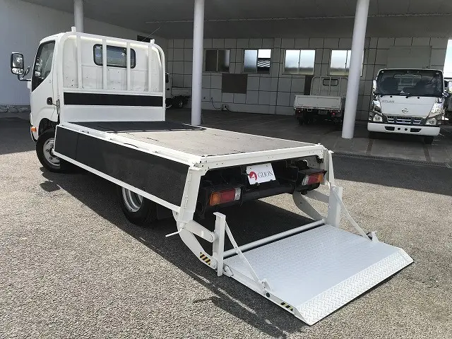 トヨタ トヨエース TPG-XZC605(2WD)の写真11