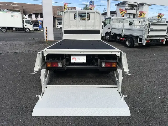 トヨタ トヨエース TPG-XZC605(2WD)の写真12