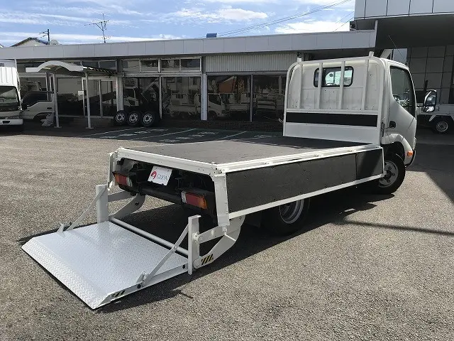 トヨタ トヨエース TPG-XZC605(2WD)の写真13