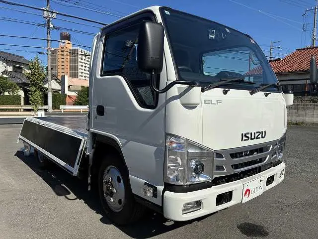 いすゞ エルフ 2RG-NJS88A(4WD)の写真10