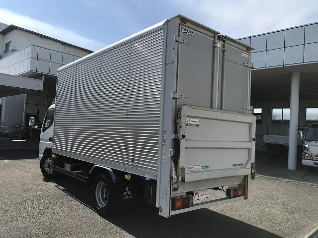 三菱 キャンター PDG-FE74DV(2WD)の写真4