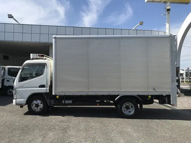 三菱 キャンター PDG-FE74DV(2WD)の写真7