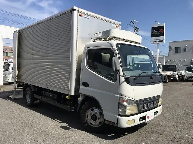 三菱 キャンター PDG-FE74DV(2WD)の写真10