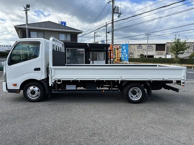 日野 デュトロ 2RG-XZU712M(2WD)の写真4