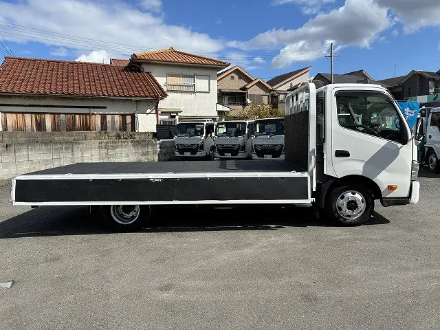 日野 デュトロ 2RG-XZU712M(2WD)の写真12
