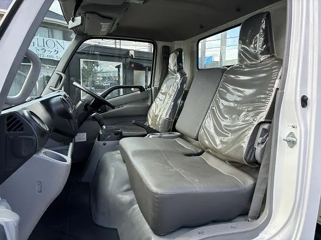 日野 デュトロ 2RG-XZU712M(2WD)の写真31