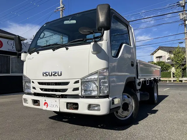 いすゞ エルフ TRG-NKR85A(2WD)の写真1