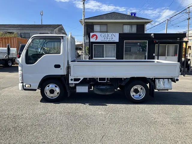 いすゞ エルフ TRG-NKR85A(2WD)の写真4