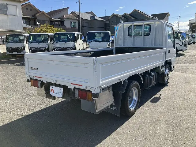いすゞ エルフ TRG-NKR85A(2WD)の写真8