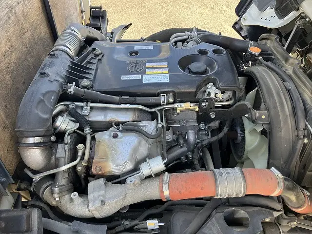 いすゞ エルフ TRG-NKR85A(2WD)の写真17