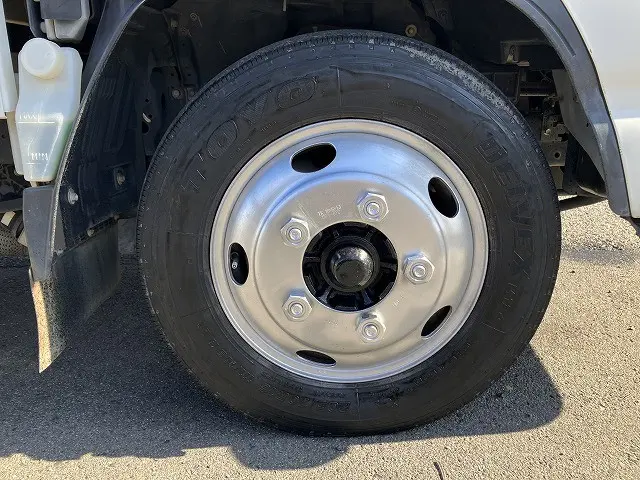 いすゞ エルフ TRG-NKR85A(2WD)の写真26