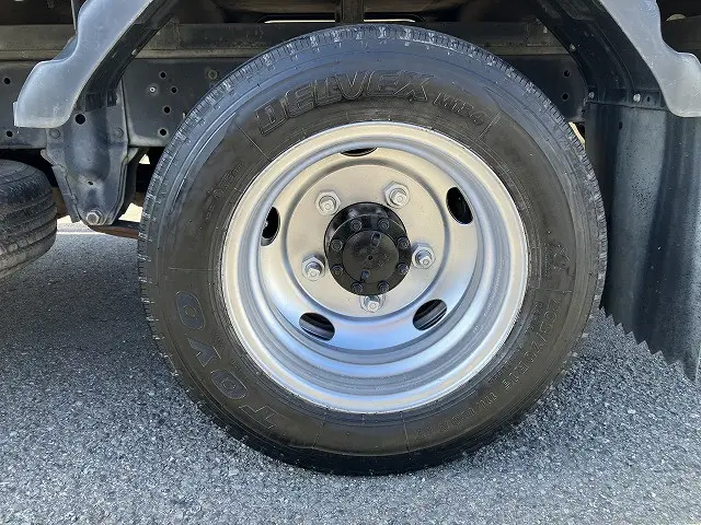 いすゞ エルフ TRG-NKR85A(2WD)の写真30