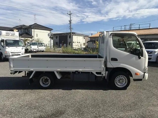 トヨタ ダイナ ABF-TRY230(2WD)の写真8