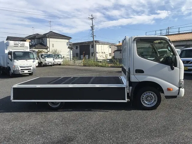 トヨタ ダイナ ABF-TRY230(2WD)の写真15