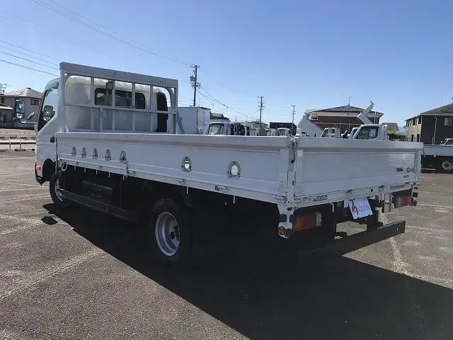 日野 デュトロ 2KG-XZU775M(4WD)の写真4