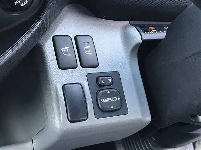 日野 デュトロ 2KG-XZU775M(4WD)の写真30
