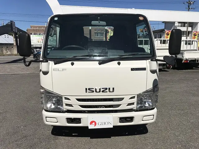 いすゞ エルフ 2RG-NJR88A(2WD)の写真2