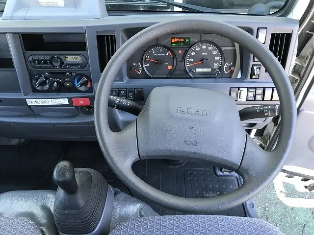 いすゞ エルフ 2RG-NJR88A(2WD)の写真25