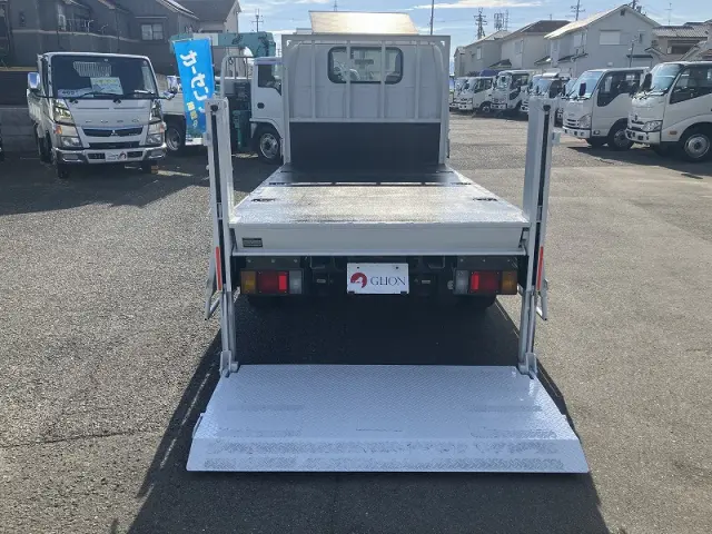 いすゞ エルフ TRG-NJR85A(2WD)の写真14