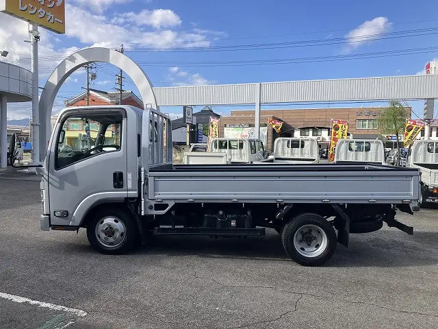 いすゞ エルフ 2RG-NMS88AR(4WD)の写真4