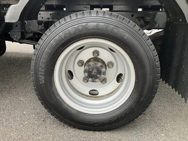 いすゞ エルフ 2RG-NMS88AR(4WD)の写真25
