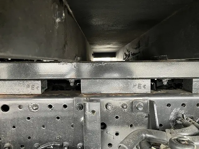 いすゞ エルフ 2RG-NMS88AR(4WD)の写真35