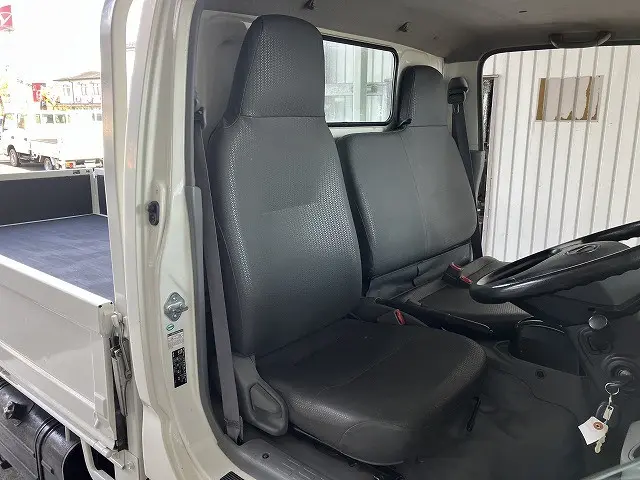 日野 デュトロ TPG-XZU605M(2WD)の写真37