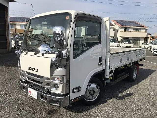 いすゞ エルフ 2RG-NMR88R(2WD)の写真1