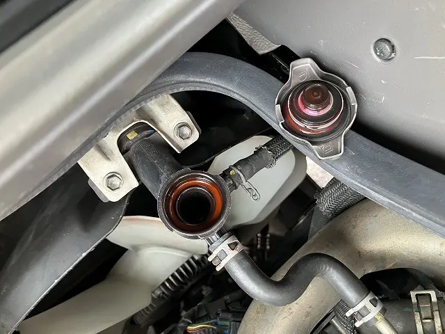 トヨタ コースター SKG-XZB40(2WD)の写真13