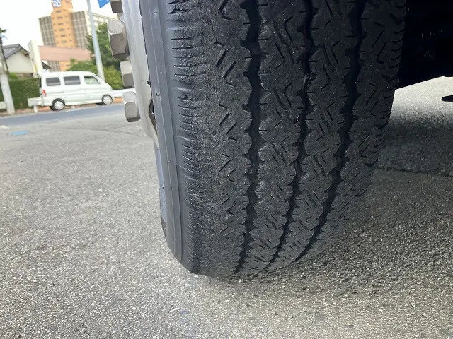 トヨタ コースター SKG-XZB40(2WD)の写真17