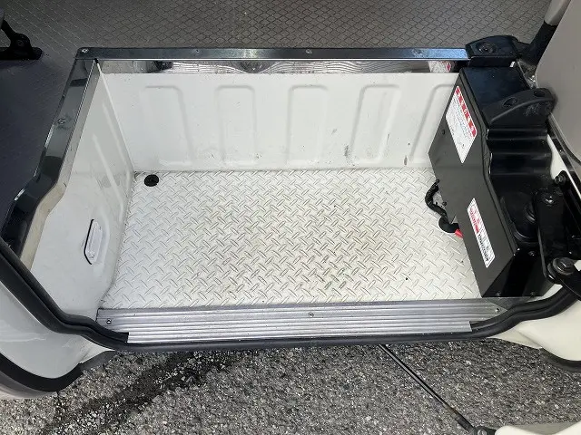 トヨタ コースター SKG-XZB40(2WD)の写真23