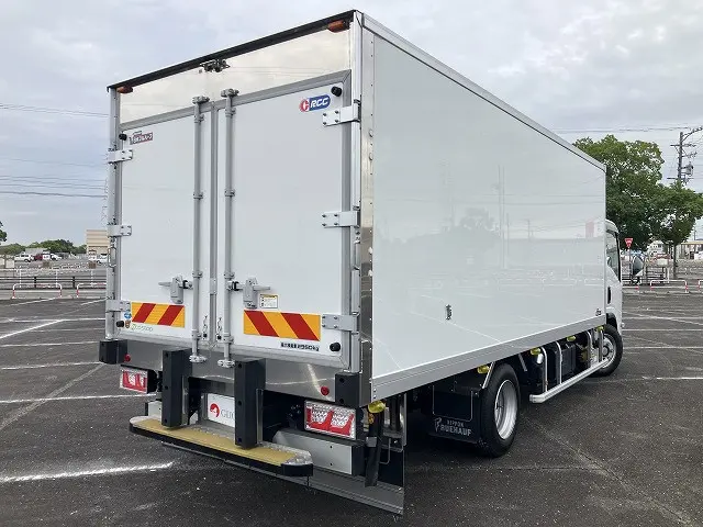 いすゞ エルフ 2RG-NPR88AM(2WD)の写真7