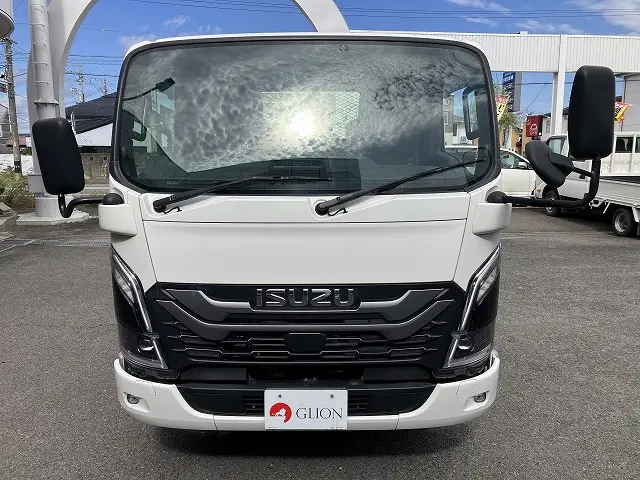 いすゞ エルフ 2RG-NKR88M(2WD)の写真2
