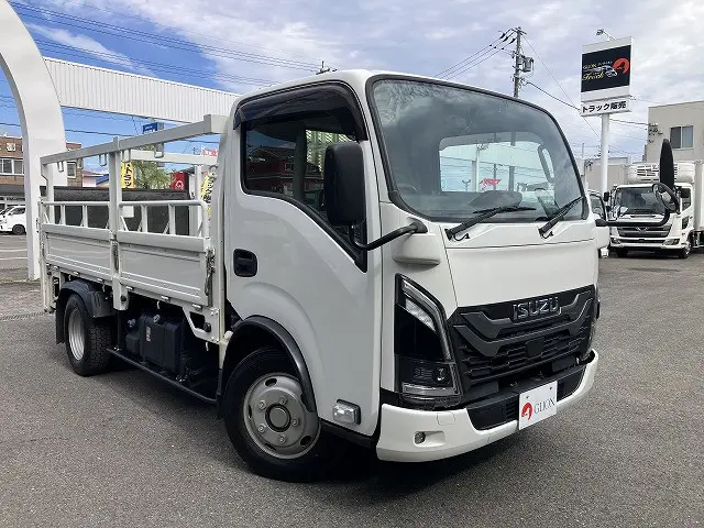 いすゞ エルフ 2RG-NKR88M(2WD)の写真3