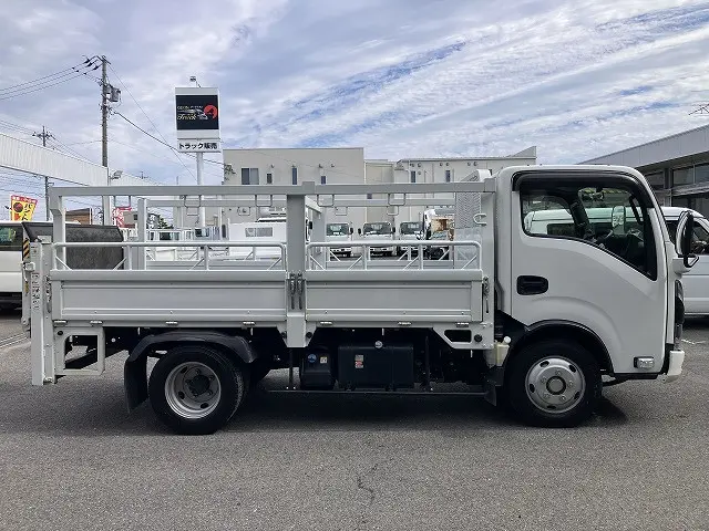 いすゞ エルフ 2RG-NKR88M(2WD)の写真5