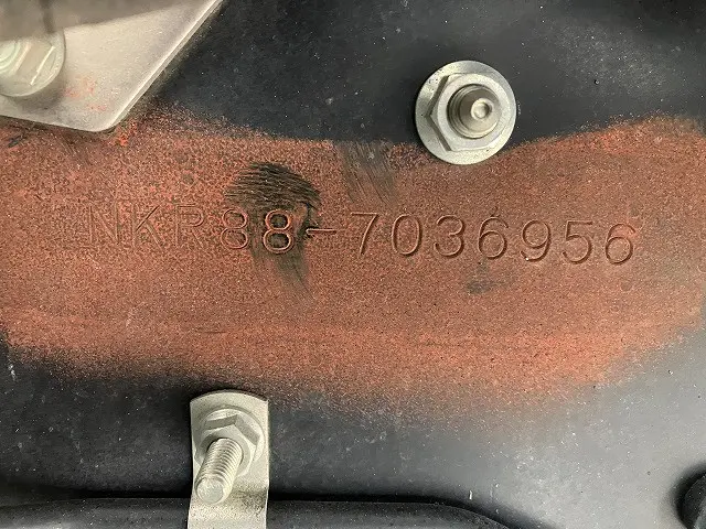 いすゞ エルフ 2RG-NKR88M(2WD)の写真25