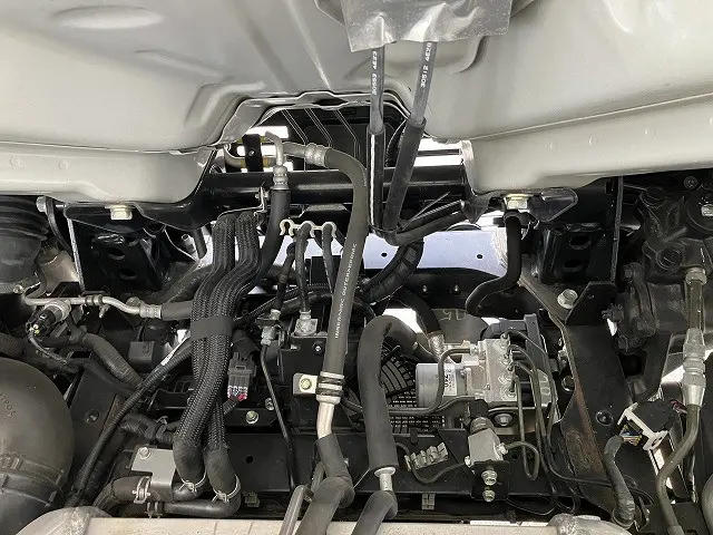 いすゞ エルフ 2RG-NKR88M(2WD)の写真29
